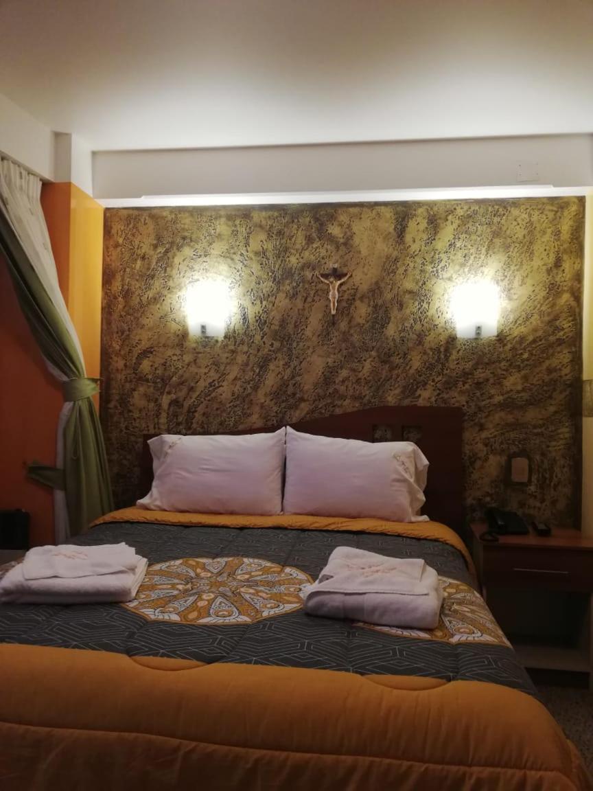 Hotel "Virgen Del Socavon" Oruro Eksteriør billede