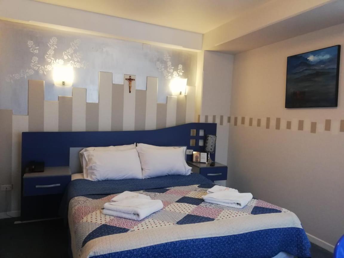 Hotel "Virgen Del Socavon" Oruro Eksteriør billede